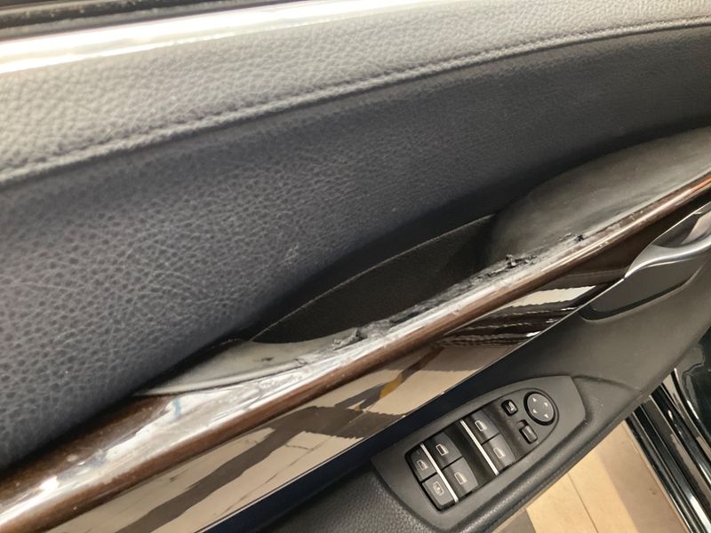 BMW 7er 730d 2010 – снимка 24