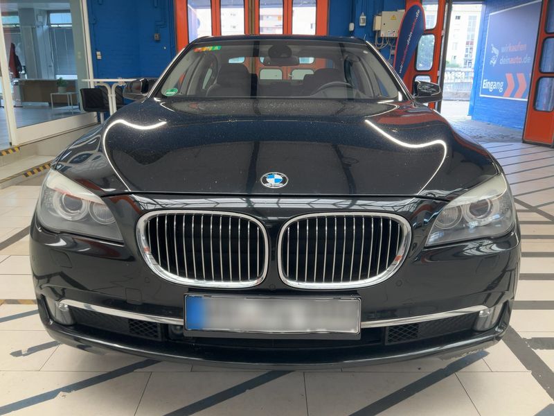 BMW 7er 730d — zdjęcie 9