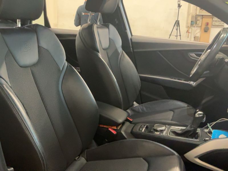 Audi Q2 35 TFSI S line Plus — zdjęcie 11