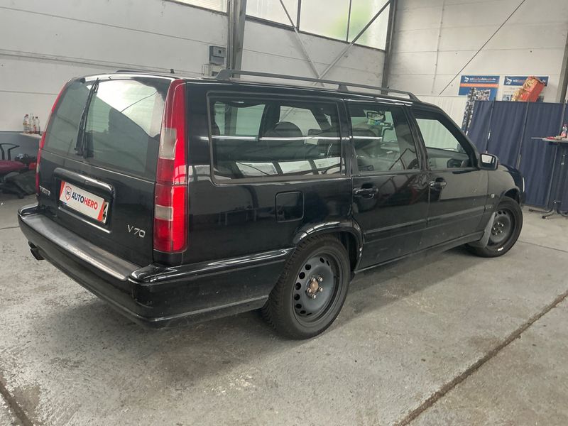 Volvo V70 2.5 Metropolitan 1998 – снимка 2