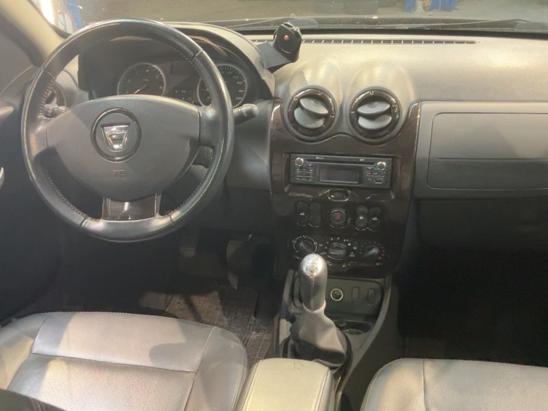Dacia Duster 1.6 LPG GPS 4x2 — zdjęcie 12