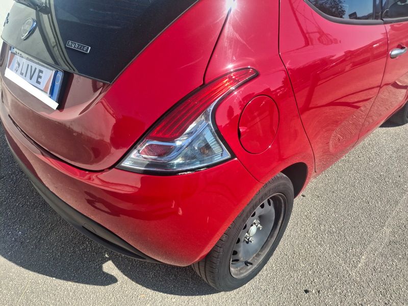 Lancia Ypsilon 1.0 Mild-Hybrid Silver 2022 – снимка 41