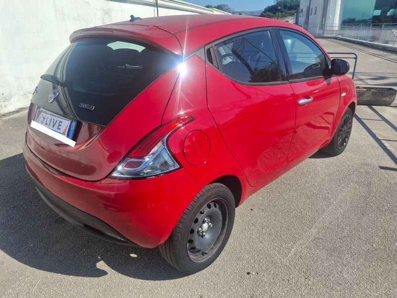 Lancia Ypsilon 1.0 Mild-Hybrid Silver 2022 – снимка 5