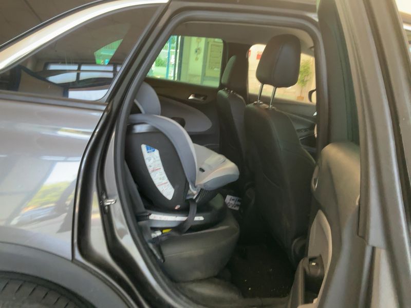 Opel Crossland X 1.5 CDTI Ultimate — zdjęcie 14