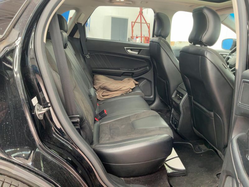 Ford Edge 2.0 TDCi Bi-Turbo Sport 4x4 — zdjęcie 14
