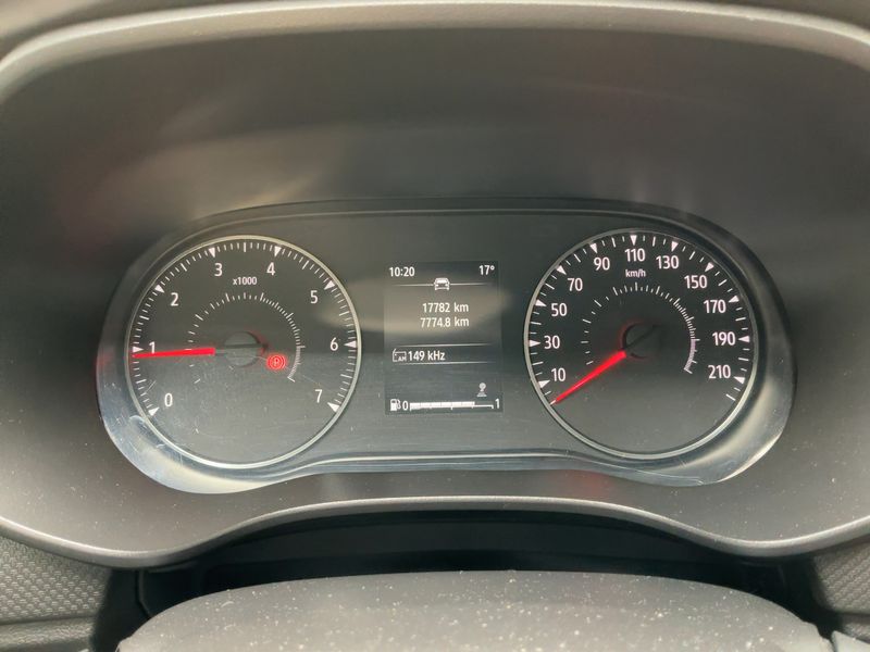 Dacia Sandero 1.0 TCe Stepway Essential — zdjęcie 13
