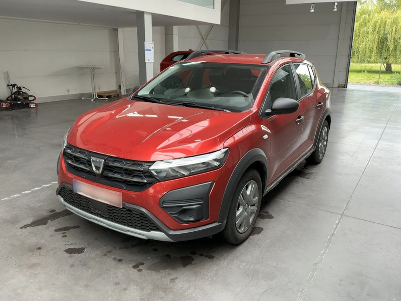 Dacia Sandero 1.0 TCe Stepway Essential — zdjęcie 2