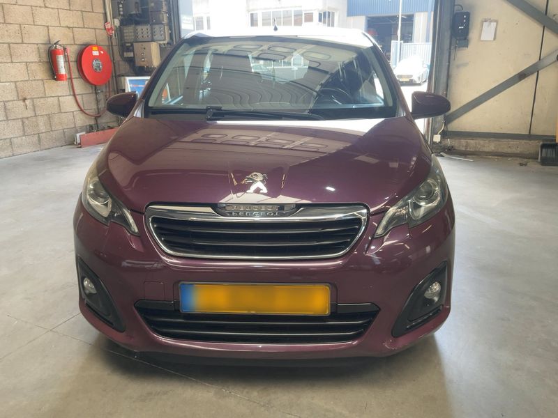 Peugeot 108 1.0 VTi Active — zdjęcie 9
