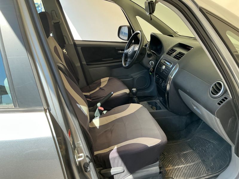 Suzuki SX4 1.6 Streetline Club — zdjęcie 3