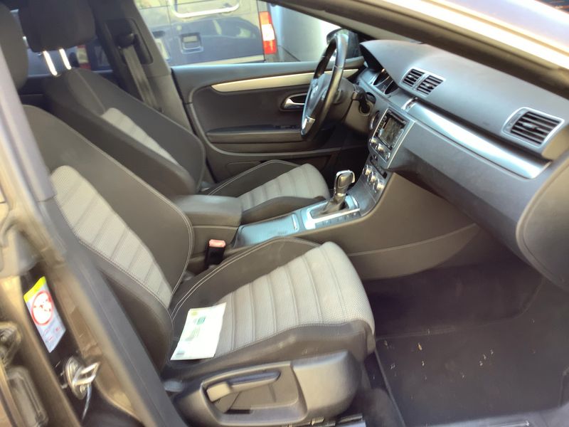 Volkswagen CC 2.0 TDI BlueMotion Tech — zdjęcie 11