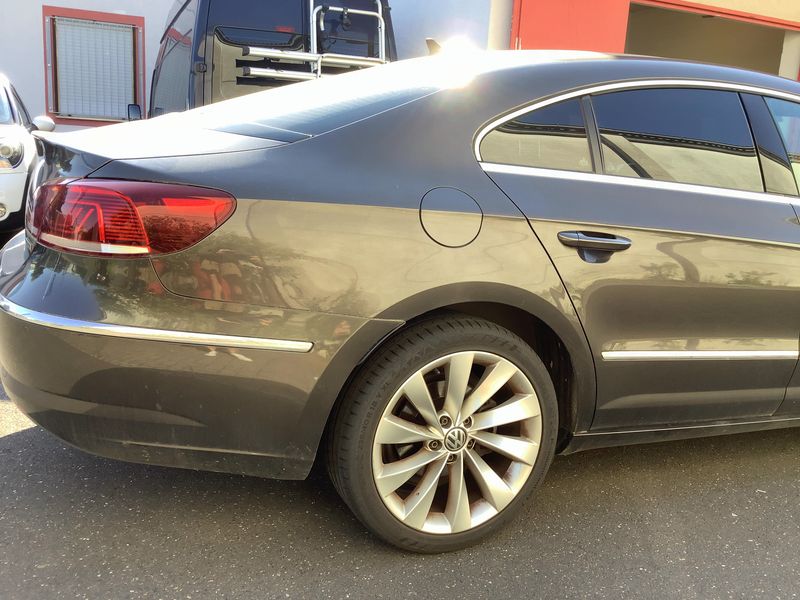 Volkswagen CC 2.0 TDI BlueMotion Tech — zdjęcie 6