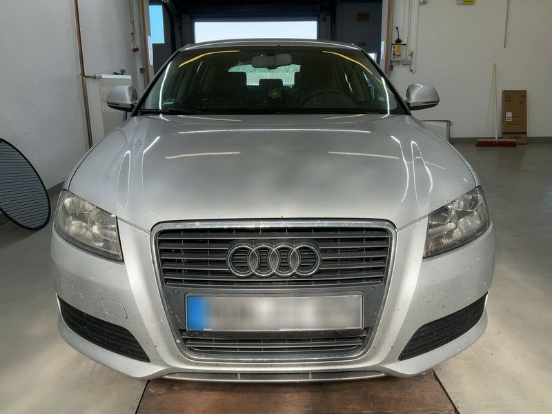 Audi A3 Sportback 2.0 TFSI Ambiente — zdjęcie 9