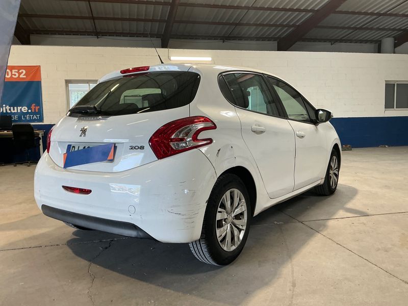 Peugeot 208 1.4 HDi Active 2014 – снимка 2