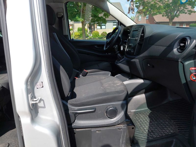 Mercedes-Benz Vito Tourer 111 CDI lang Pro — zdjęcie 10