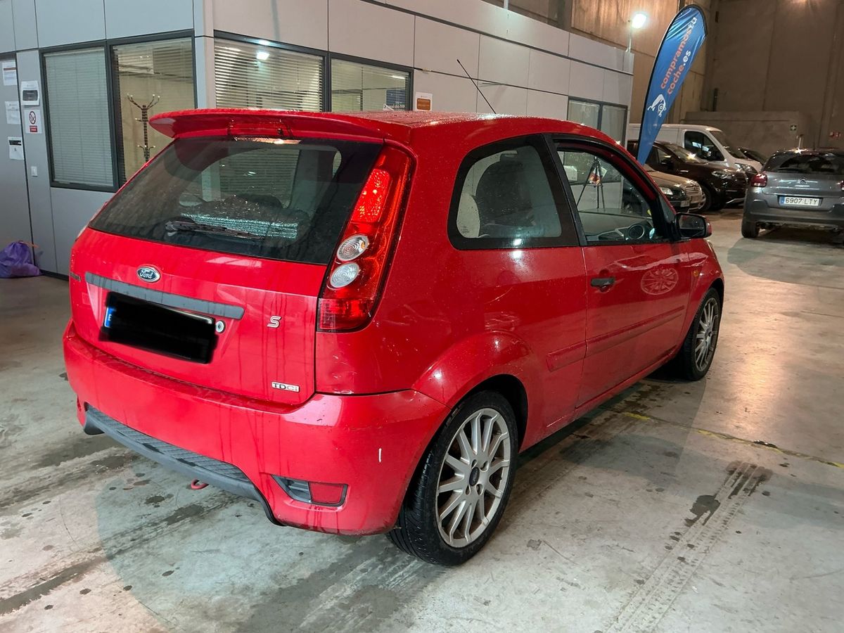 Ford Fiesta 1.6 TDCi S