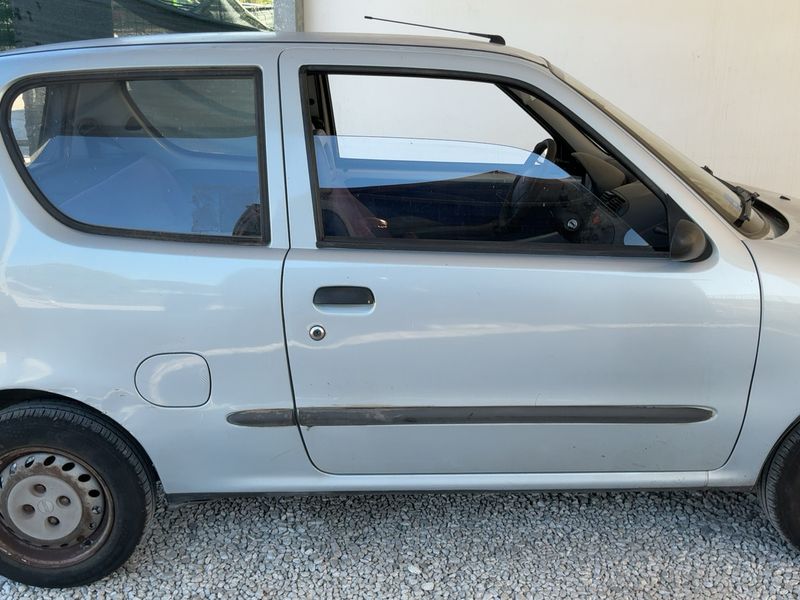 Fiat Seicento 0.9 Young — zdjęcie 7