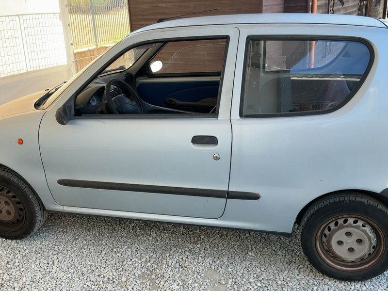 Fiat Seicento 0.9 Young — zdjęcie 4