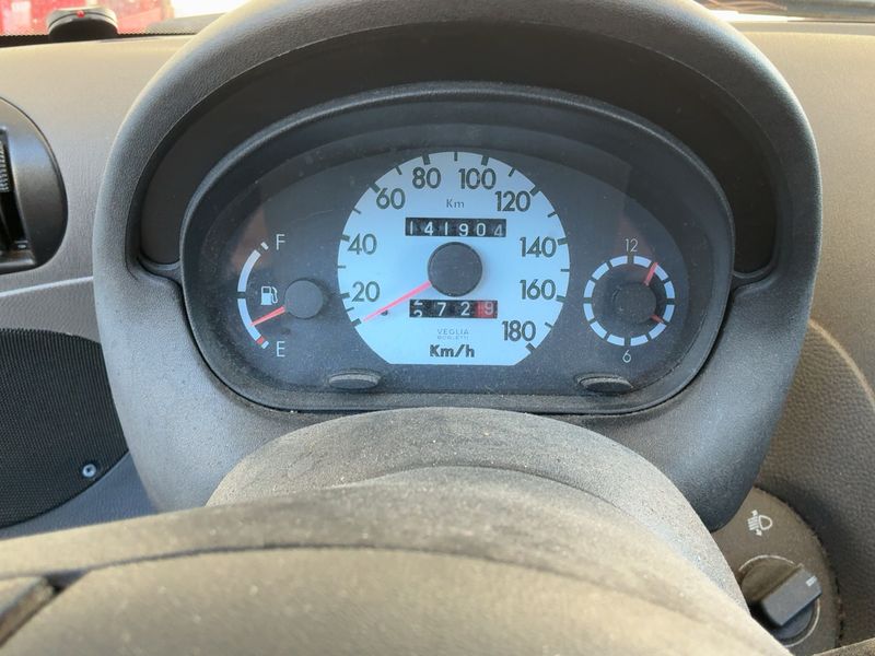 Fiat Seicento 0.9 Young — zdjęcie 13