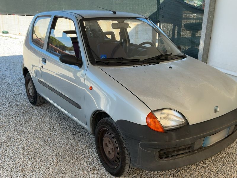 Fiat Seicento 0.9 Young — zdjęcie 8