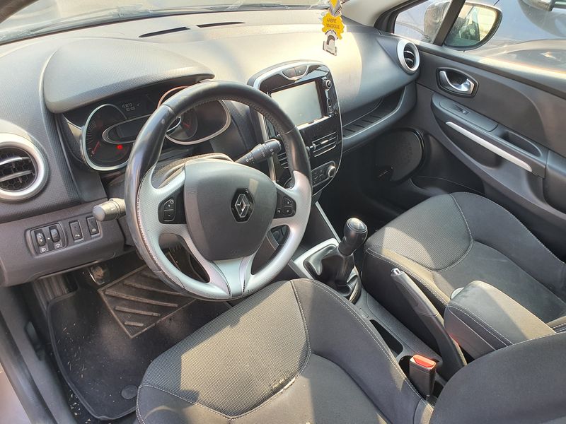 Renault Clio 1.5 dCi Energy GT Line — zdjęcie 11