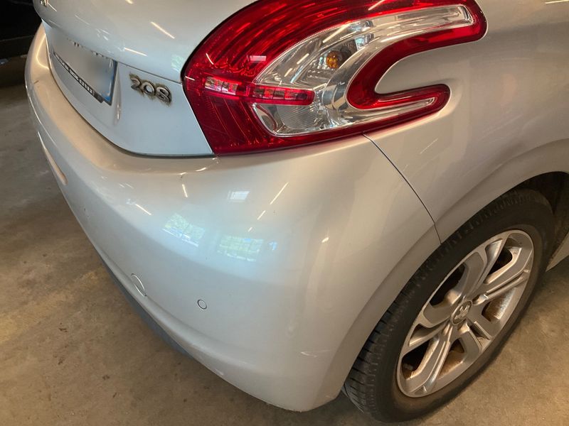 Peugeot 208 1.6 Allure 2013 – снимка 33