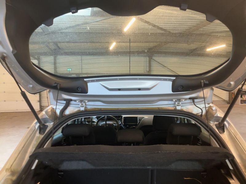 Peugeot 208 1.6 Allure 2013 – снимка 15