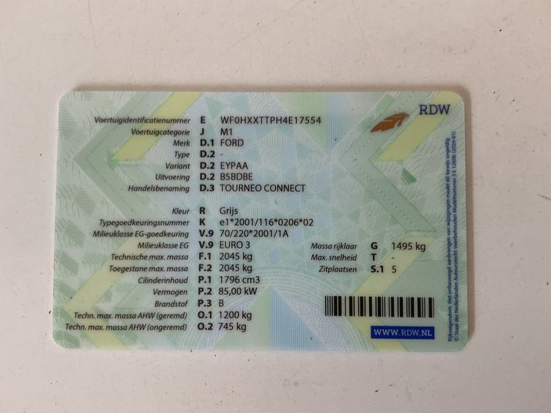 Ford Tourneo Connect 1.8 Kombi kurz — zdjęcie 5
