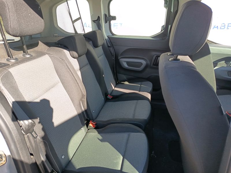 Toyota ProAce City 1.5 D-4D Van L1 VX — zdjęcie 12