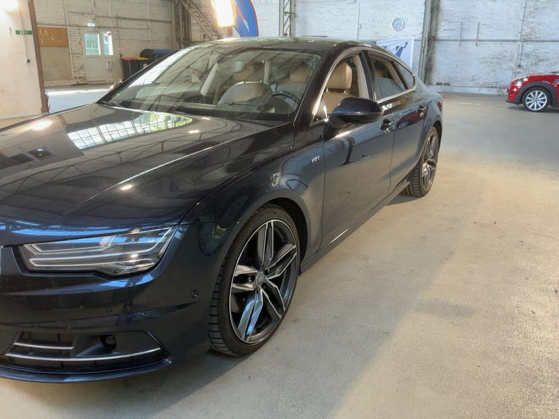 Audi A7 Sportback 3.0 V6 TDI quattro — zdjęcie 2