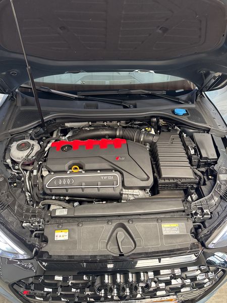 Audi RS 3 Sportback 2.5 TFSI quattro — zdjęcie 8