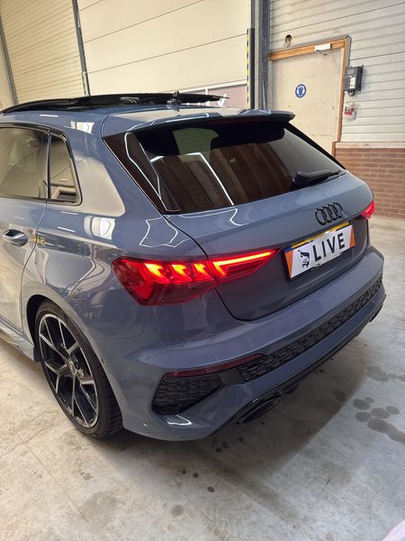 Audi RS 3 Sportback 2.5 TFSI quattro — zdjęcie 22