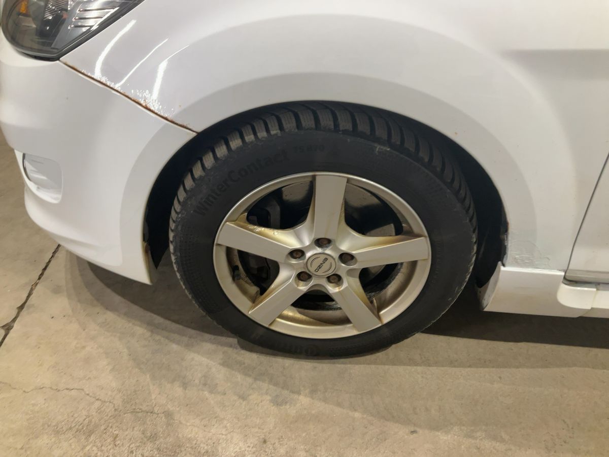 Ford Focus 2009 — photo 4