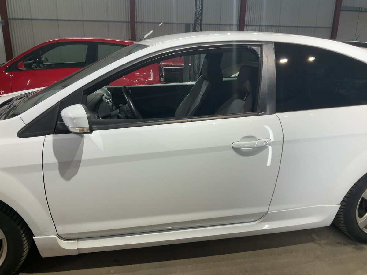 Ford Focus 2009 — photo 5
