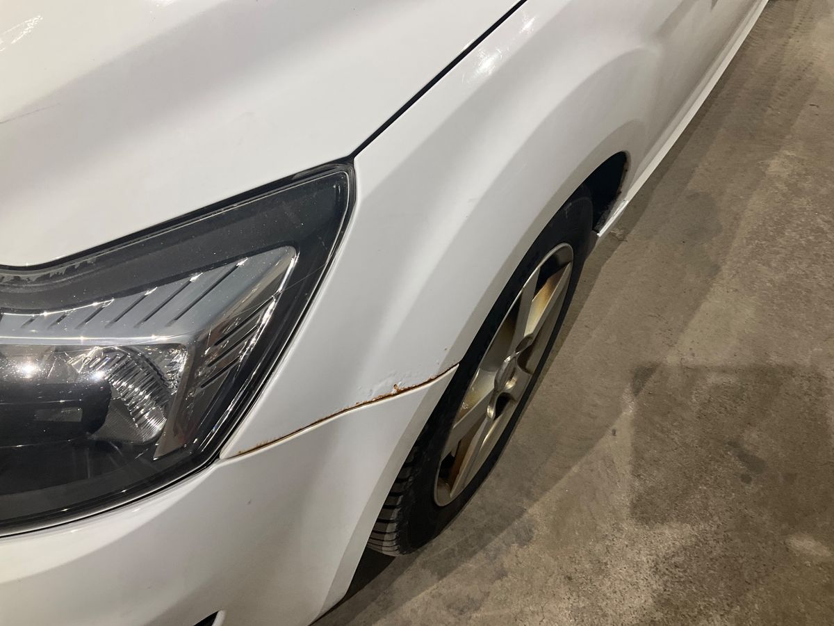 Ford Focus 2009 — photo 36