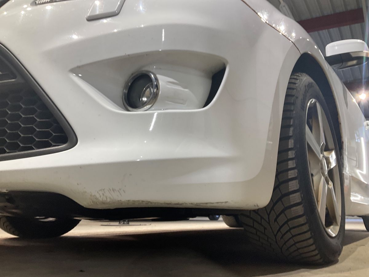 Ford Focus 2009 — photo 43
