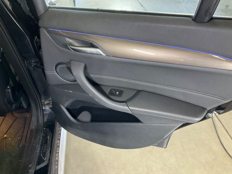 BMW X1 sDrive 18d xLine 2019 – снимка 26