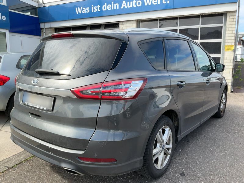Ford S-Max 2.0 TDCi EcoBlue Business — zdjęcie 6