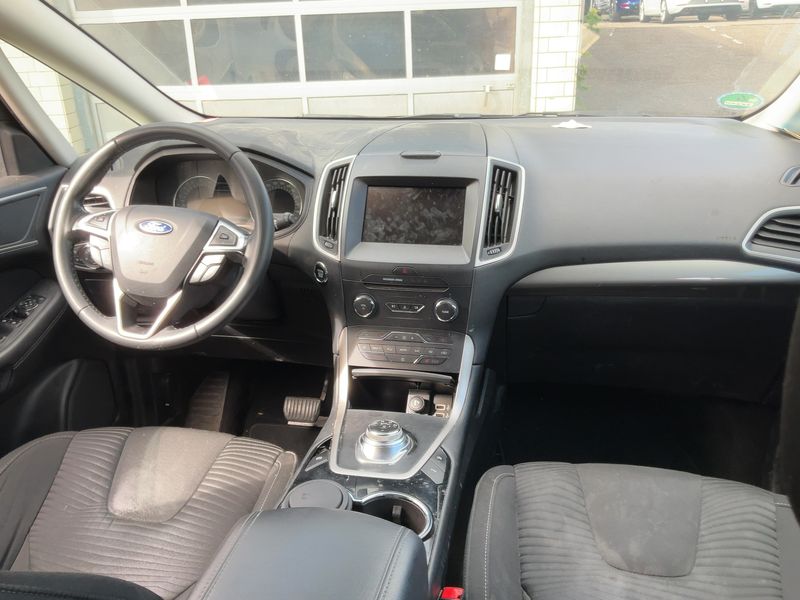 Ford S-Max 2.0 TDCi EcoBlue Business — zdjęcie 12