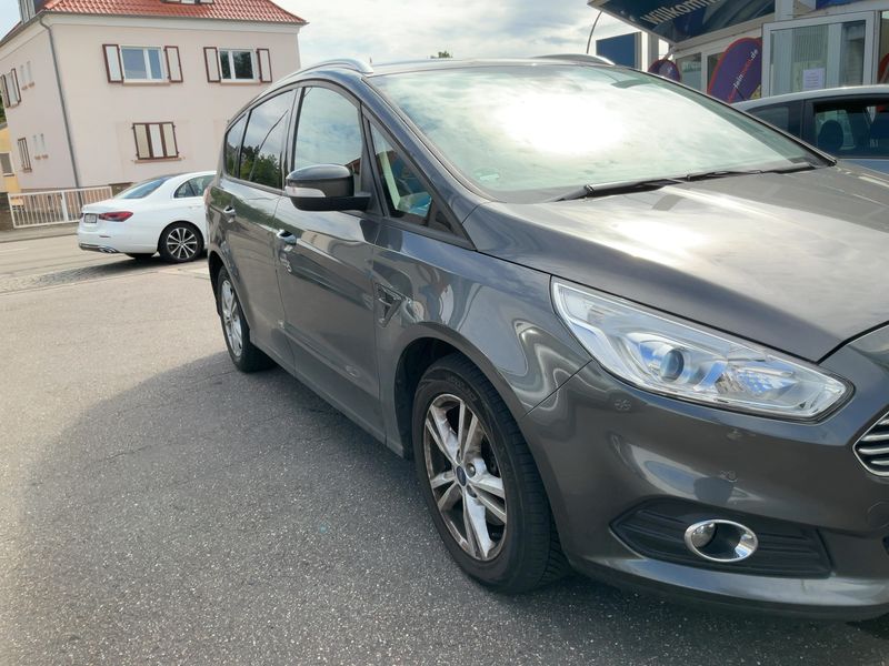 Ford S-Max 2.0 TDCi EcoBlue Business — zdjęcie 8