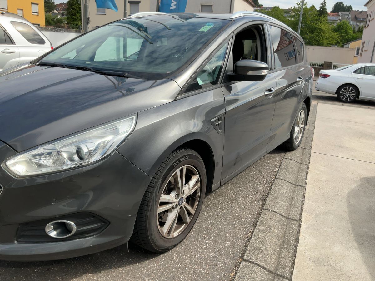 Ford S-Max d'occasion