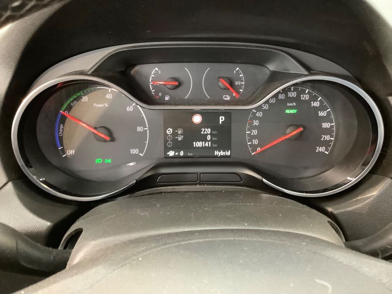 Opel Grandland X 1.6 Plug-in Hybrid 4 Ultimate — zdjęcie 13