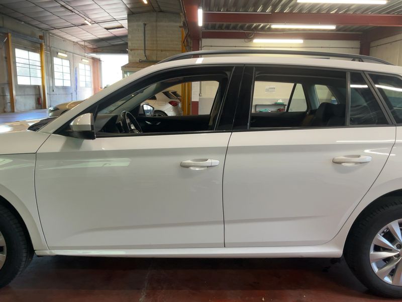 Skoda Kamiq 1.6 TDI Business — zdjęcie 4