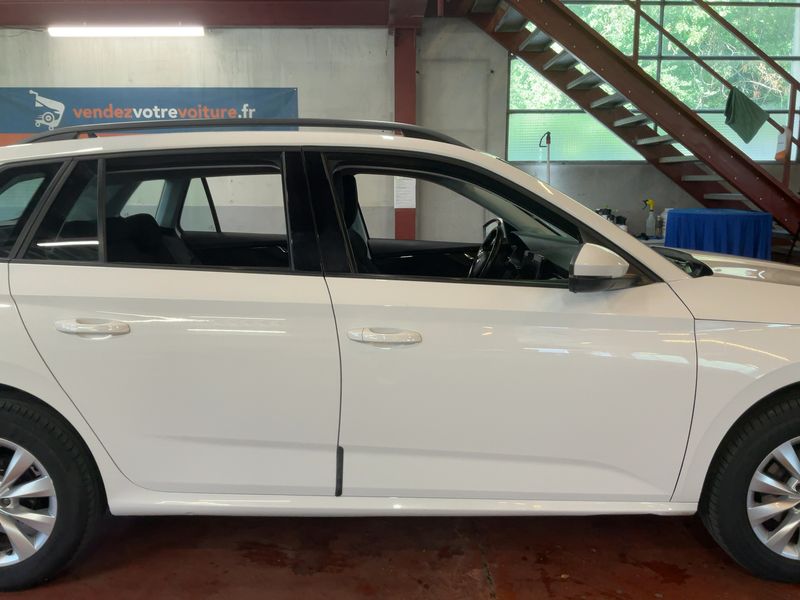 Skoda Kamiq 1.6 TDI Business — zdjęcie 7