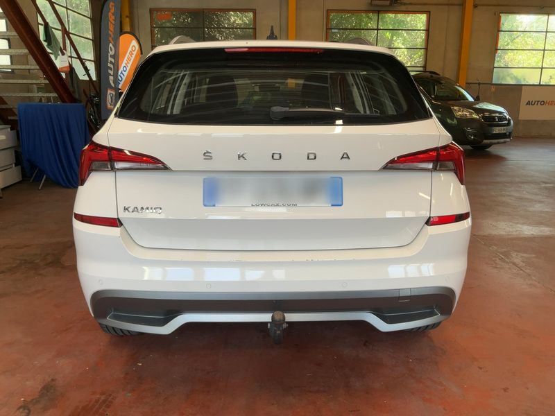 Skoda Kamiq 1.6 TDI Business — zdjęcie 5