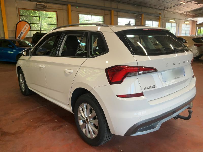 Skoda Kamiq 1.6 TDI Business — zdjęcie 3