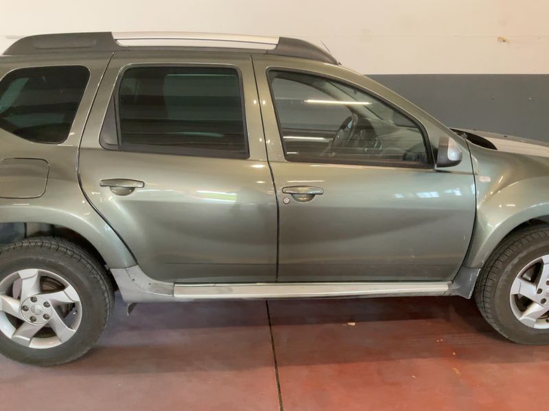 Dacia Duster 1.5 dCi Laureate 4x2 — zdjęcie 7