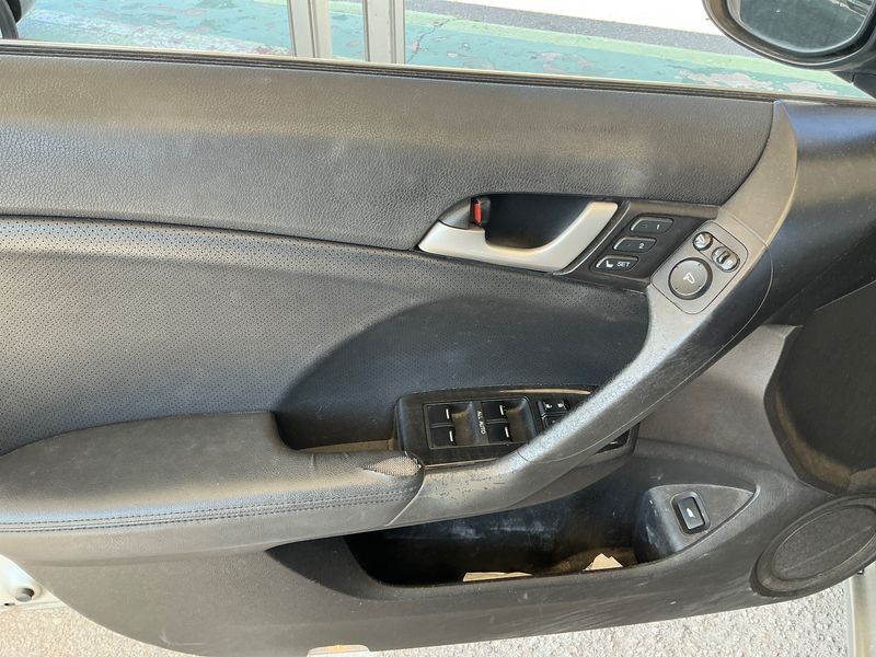 Honda Accord 2.2 DTEC Luxury Innova 2010 – снимка 27