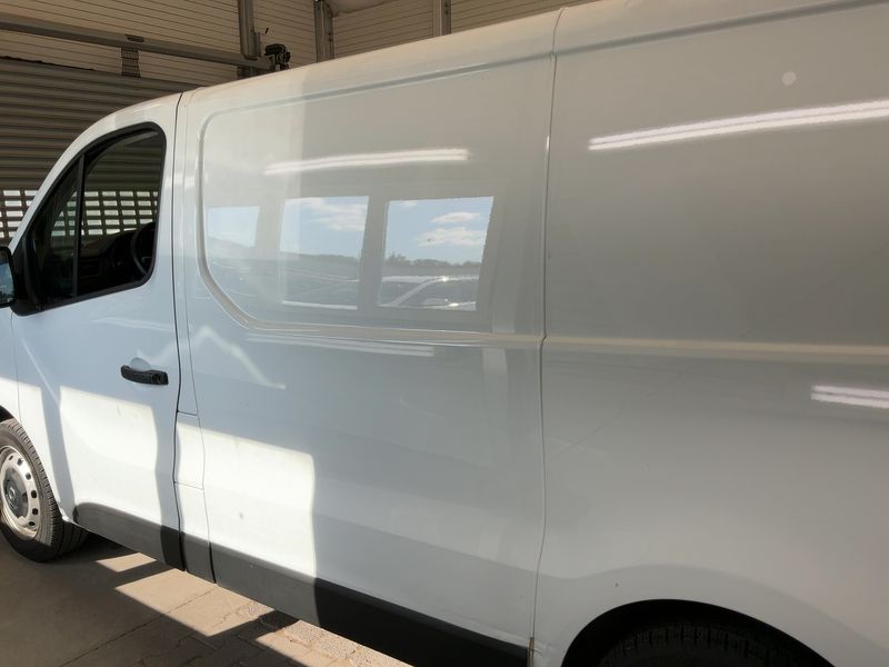 Nissan Primastar 2.0 dCi L1H1 2,8t N-Connecta — zdjęcie 4