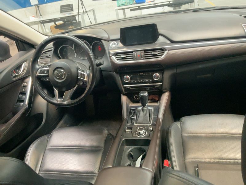 Mazda 6 2.2 Turbodiesel Sports-Line AWD — zdjęcie 12