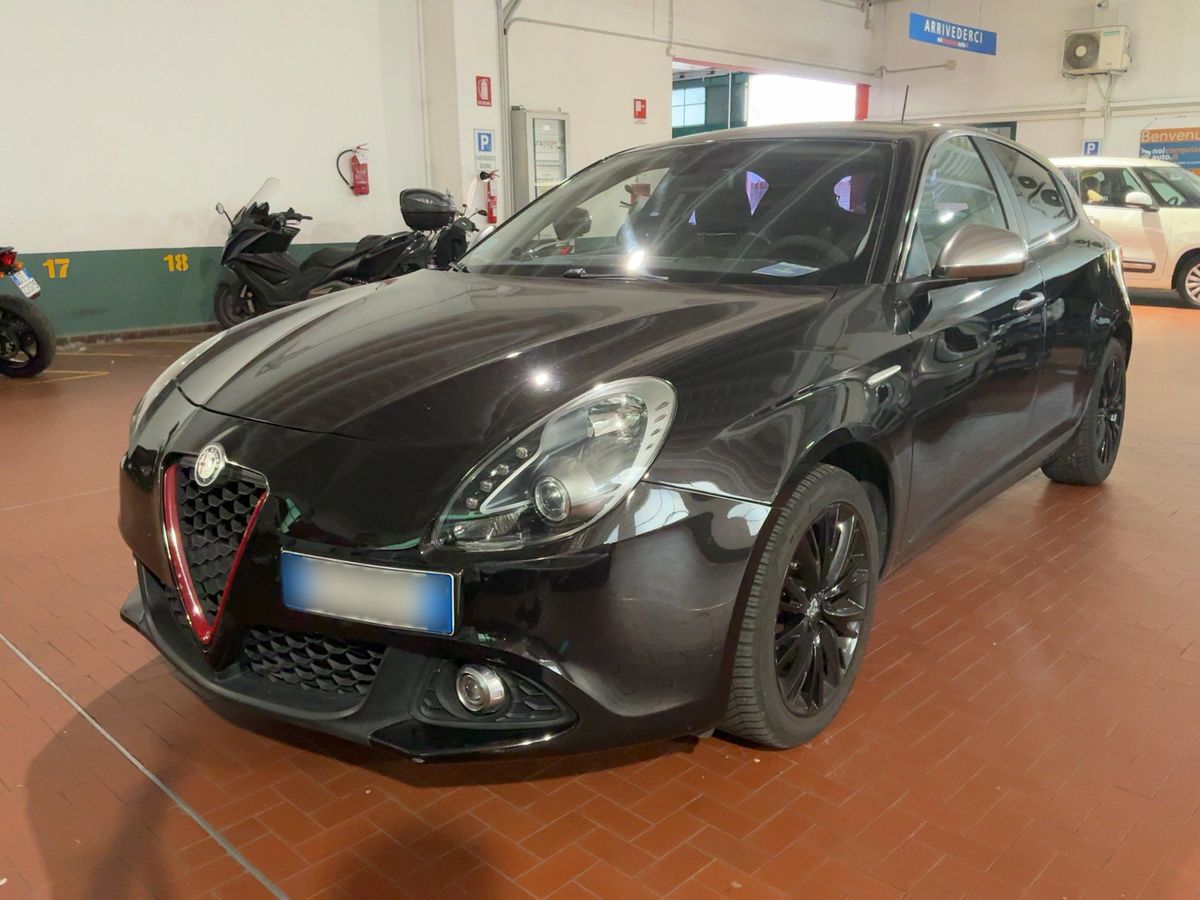 Alfa Romeo 2016